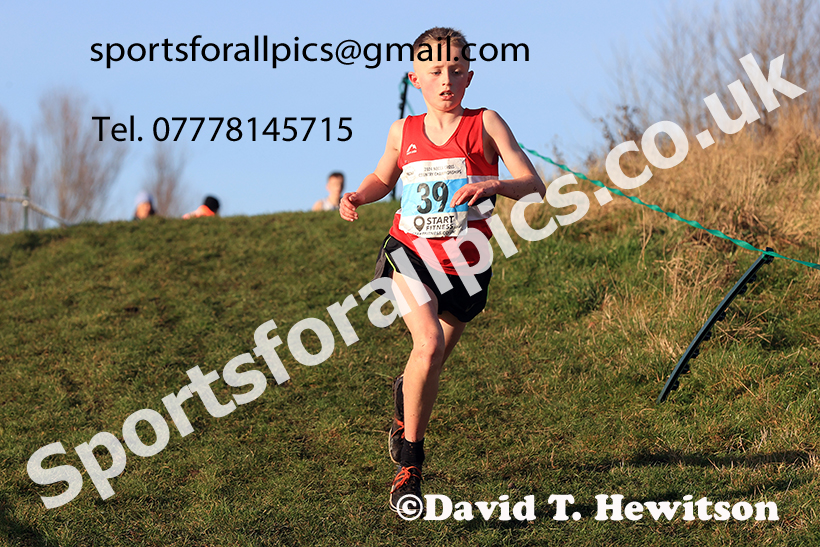 Boys under-13s 2024 NECAA Cross Country Champs., Temple Park, South Shields. Photo: David T. Hewitson/Sports for All Pics
